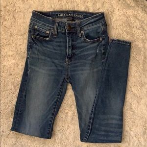 Dark blue American Eagle skinny jeans